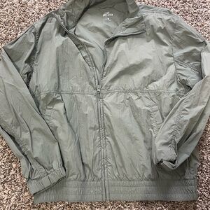 Hollister Men's Olive Windbreaker